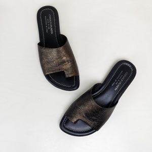 Donald J Pliner gyles bronze slide sandal